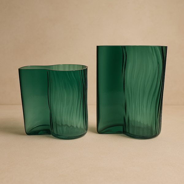 vases 83