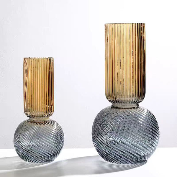 vases 49